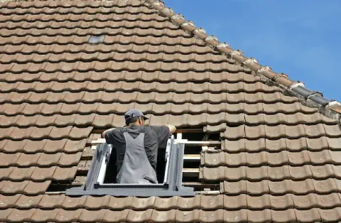 Pose de velux - Lessard-en-Bresse
